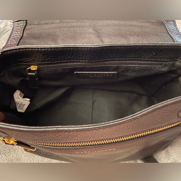 Marc Jacobs Magnetic Bag - Picture 9 of 14